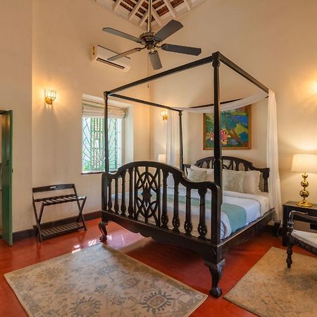 Stayvista At Amalia By Tellado With Pool, Wifi Assagao Ngoại thất bức ảnh