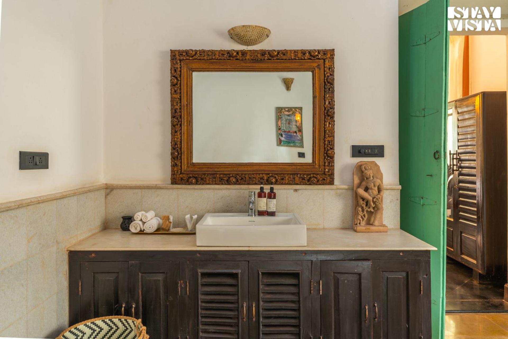 Stayvista At Amalia By Tellado With Pool, Wifi Assagao Ngoại thất bức ảnh